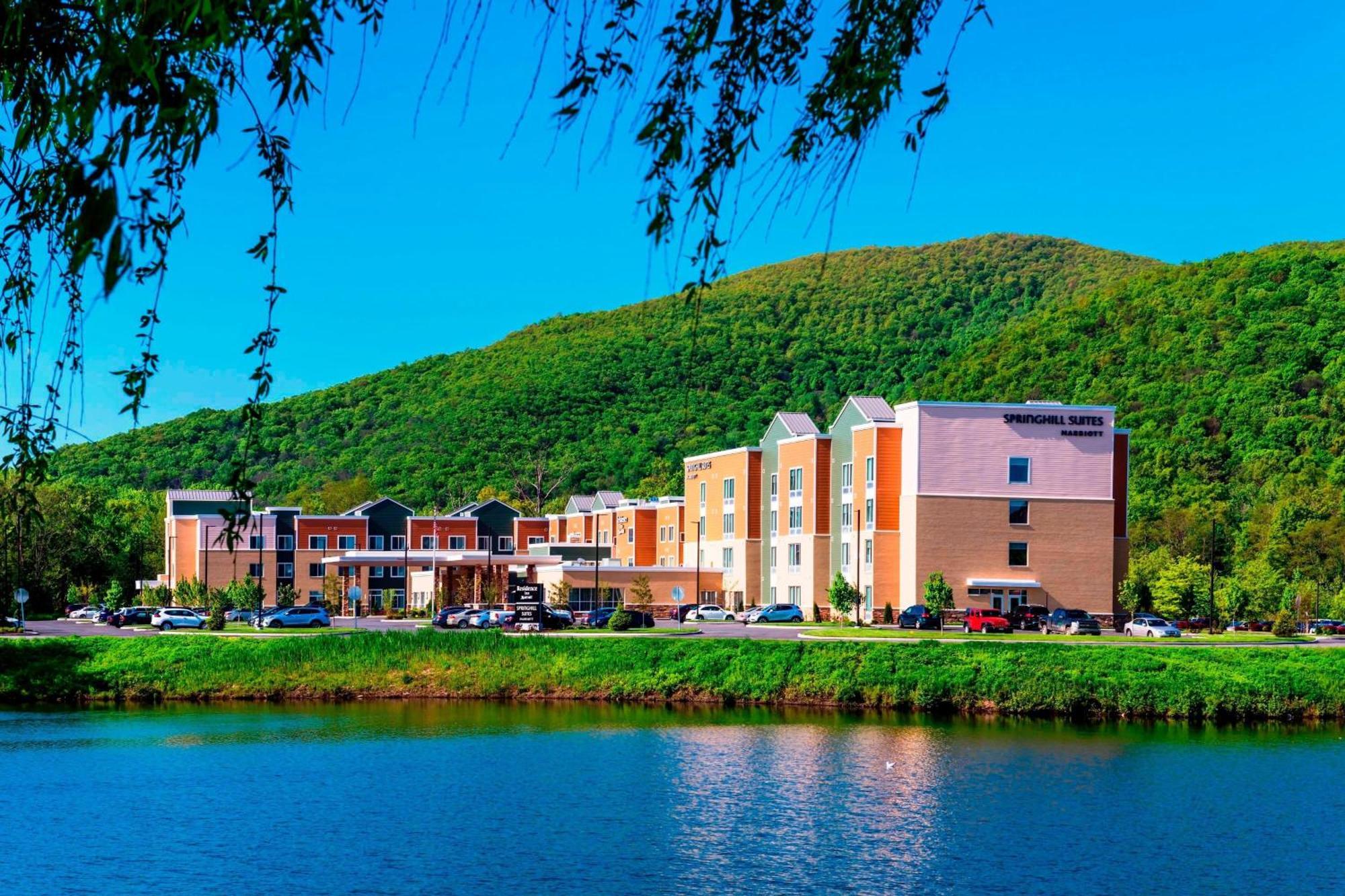 Residence Inn By Marriott Fishkill Exterior photo